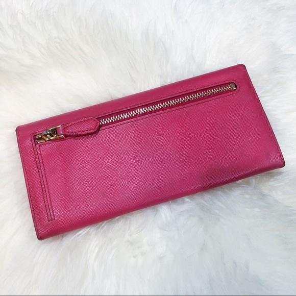 Prada Saffiano Wallet - Picture 3 of 8